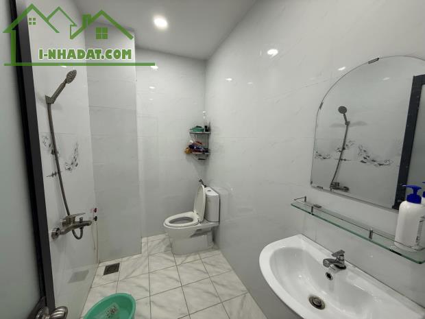 Nhà 2 mặt tiền mới coong chỉ 6.8 tỷ