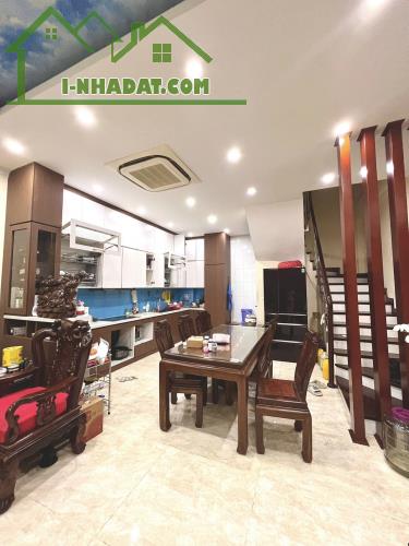 NHÀ BIÊN GIANG ĐƯỜNG ÔTÔ TRÁNH GẦN HỒ 4.75TỶ - 1
