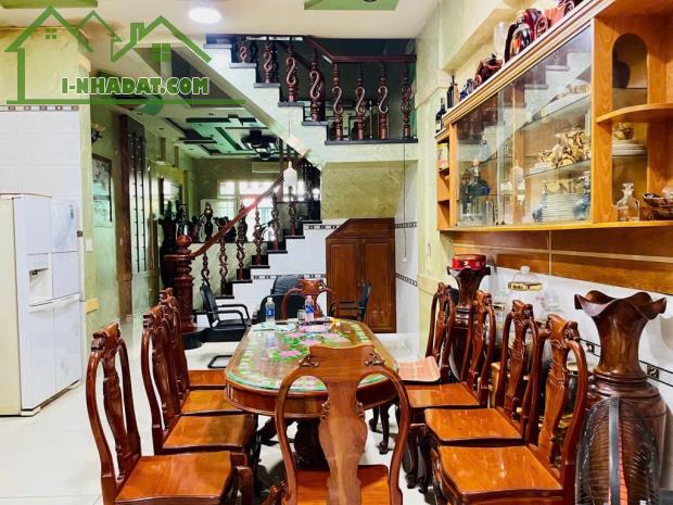 Bán gấp nhà mặt tiền,4 tầng,Hoàng Xuân Nhị,tân phú 100m2(4,5x20) 14 tỷ tl - 2