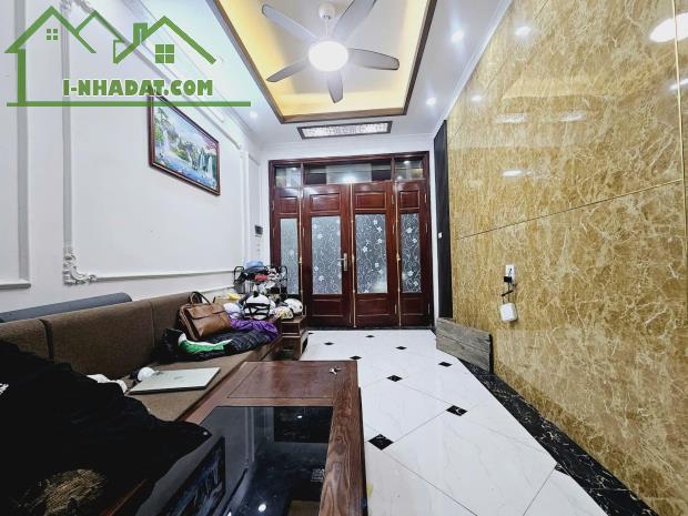 TRUNG VĂN SIÊU RẺ CHỈ 5 TỶ xx - NHÀ 4 TẦNG DT RỘNG 36M2 - 15m RA OTO ĐỖ. - 3