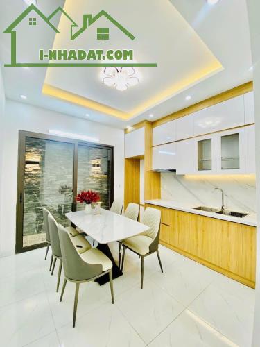 Cách phố Minh Khai 30m, nhà đẹp, ảnh thật 4 tầng, trước nhà sân rộng 10 mâm cỗ 9.2 tỷ - 3