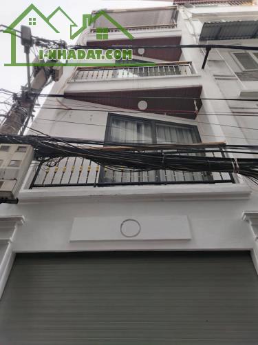 Bán Nhà Dân Xây Phố Ngọc Thụy, 35m2 x 4 Tầng, Ngõ Thông 3 Gác, Giá Đầu Tư Chỉ 5,9 Tỷ - 5