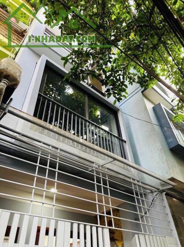 Nhà 6 tầng, Hàm Nghi, Cầu Diễn, Nam Từ Liêm, Nguyễn Cơ Thạch, Lưu Hữu Phước.