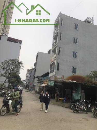 BÁN ĐẤT DỊCH VỤ LAI XÁ PHÂN LÔ 99.6m2-MT: 8,72m,KINH DOANH-NGÕ THÔNG-Ô TÔ ĐỖ. - 3