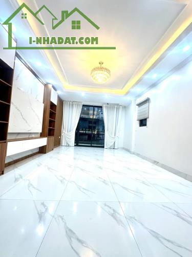 NHÀ ĐẸP PHỐ LÁNG HẠ - BA ĐÌNH  💥💥💥VỊ TRÍ SIÊU VIP – SIÊU HIẾM - NGAY SAU ĐẠI SỨ QUÁN MỸ - 5