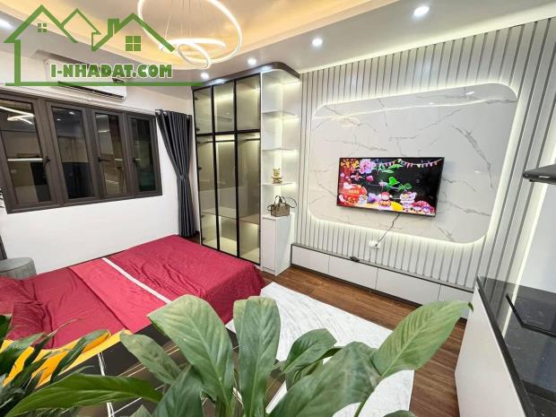 BÁN NHÀ CCMN TÔN ĐỨC THẮNG –ĐỐNG ĐA DT 45M 5TẦNG GIÁ CHỈ 9TỶ 10M RA ÔTÔ - 1