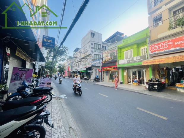 Cho thuê nhà 1 trệt 2 lầu Nguyễn Hồng Đào P14 Tân Bình