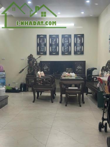 BÁN NHÀ PHỐ TÂY SƠN,LÕI TRUNG TÂM ĐỐNG ĐA-NHÀ ĐẸP-2MẶT NGÕ- 3 THOÁNG-GẦN PHỐ - 2