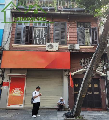 Bán Nhà Mặt Phố Nghi Tàm, Tây Hồ, DT 125m2 x 3T, MT:5,4m. Giá Rẻ.