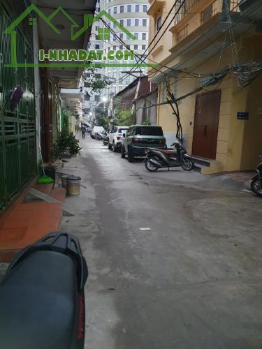 BÁN NHÀ TRẦN PHÚ-OTO TRÁNH-KINHDOANH-LÔ GÓC-DÂN XÂY-NGÕ THÔNG-GIÁ F0