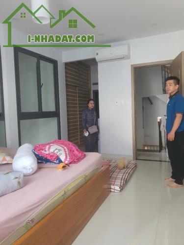 **Bán nhà hẻm Phạm Văn Hai, phường 3, Tân Bình; (4*12) 3 tầng - 6,9 tỷ - 3