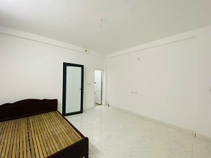 Cần bán nhà 4 tầng bao giá tốt nhất khu vực Long Biên, HN