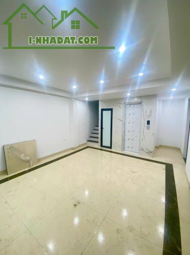 BÁN NHÀ MẶT PHỐ KHƯƠNG ĐÌNH – NGÕ OTO TRÁNH – 8m MT - 45m2 – 7 tầng – 12 TỶ - 4