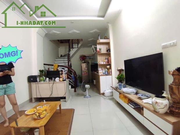 Nhà  đẹp gần ngõ ô tô tránh, 5 tầng 30m2  ful nội thất giá hơn 4 tỷ. - 3