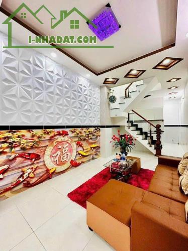 Bán nhà hẻm 3m thông đường Nguyễn Tư Giản, P.12, 3,2 x 10, 2 tầng giá 3.63 tỷ tl - 1
