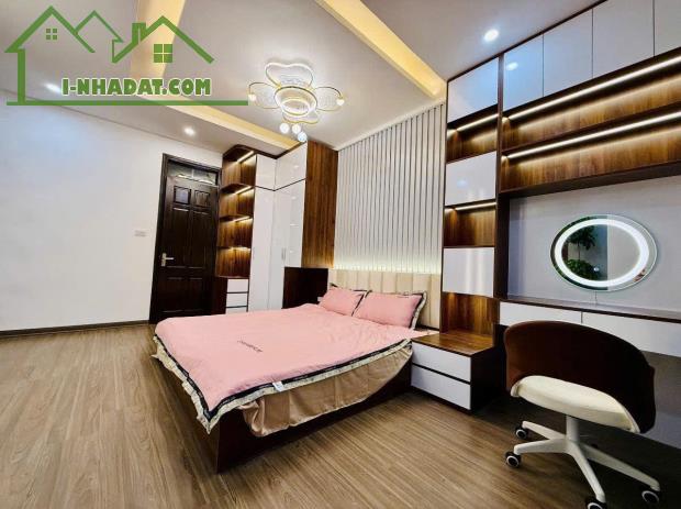 NHÀ ĐẸP TRƯƠNG ĐỊNH - 5 TẦNG MỚI ĐẸP, MẶT TIỀN KINH DOANH, NGÕ THÔNG, 40M OTO - GIÁ 7.8 TỶ - 3