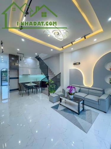 Bán nhà góc 3 mặt tiền đầu đường tô vĩnh diện gần bệnh viện sis giá 3,790 tỷ - 3