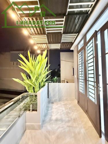 🏠 TRẦN THỊ TRỌNG HẺM 6M XE HƠI TRÁNH.🌷 4*10 40M2 3 TẦNG FULL NỘI THẤT.🧭 KHU VIP BÀN CỜ - 5