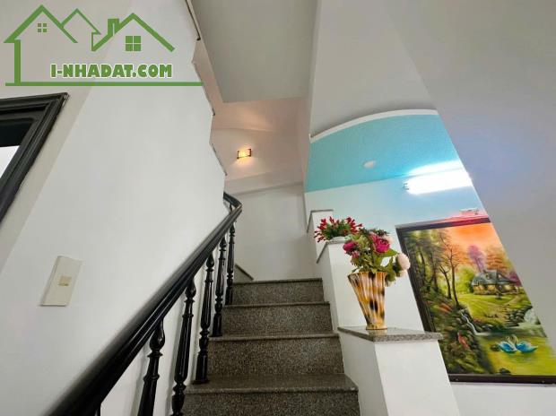 Bán Nhà 3 Tầng Mê Đúc Kiên Cố, Sân Thượng, Hẻm Trần Nhật Duật, TP Nha Trang - Giá 3.35 Tỷ - 3