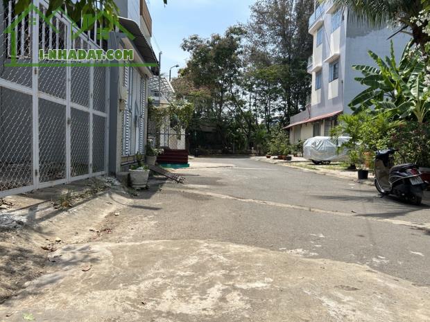 BÁN ĐẤT ĐẸP 56M2 - Ô TÔ TRÁNH - NGUYỄN DUY TRINH QUẬN 9 - GIÁ CHỈ 3.6 TỶ - 1