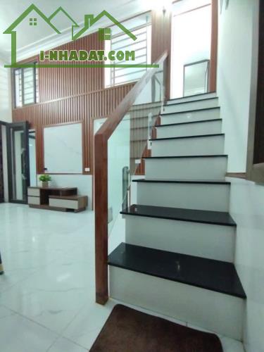 TT Duplex thông tầng HBT, 68m2 SDCC