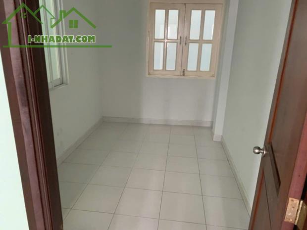 SHARE NGUYÊN TẦNG 2PN 1WC TRONG NHÀ MỚI NGUYÊN CĂN - 3