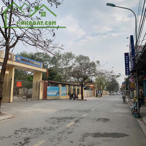 150m lô góc xã hợp đồng 200m ra tỉnh lộ 419 chỉ 100m ra khối hành chính , trường học cấp - 1