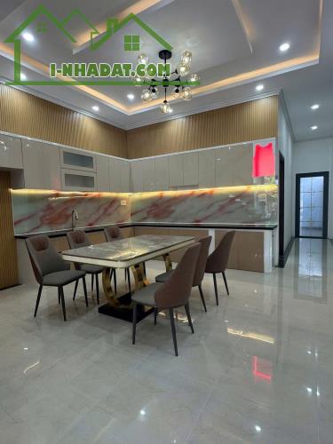 BÁN NHÀ GÓC 2 MẶT TIỀN – KINH DOANH ĐA NGÀNH – 5 TẦNG KIÊN CỐ - 6PN - DÒNGTIỀN 25TR/TH - 2