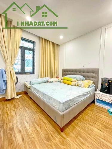 ĐỊNH CƯ Bán Nhà 4 Tầng Cực Đẹp Đặng Văn Ngữ, 61m2, 8 Tỷ TL - 1