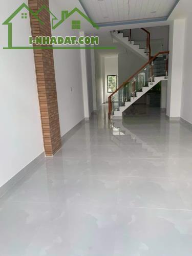 NHÀ ĐẸP  -CẦN  Bán Nhà Hẻm 8m Đường Trần Thị Năm, Phường Tân Chánh Hiệp, Quận 12, Tp Hồ - 3