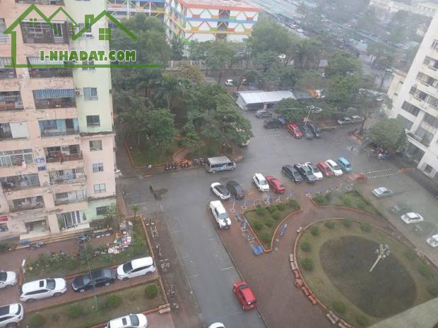 Bán căn hộ CC Nam Trung Yên Cầu Giấy 69m2 hơn 4tỷ?!