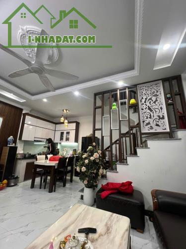 🌿BÁN NHÀ TRƯƠNG ĐỊNH - 31M - 6 TẦNG - MT 4.8M - CHỈ 7.XX TỶ🌿 - 2