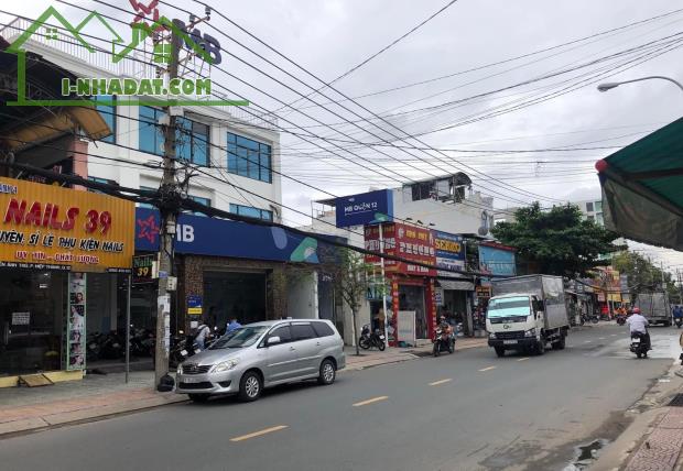 Bán nhà mặt phố Nguyễn Ảnh Thủ, 50 tỷ, 546m2, 5PN, 6WC, Q12, TP.HCM