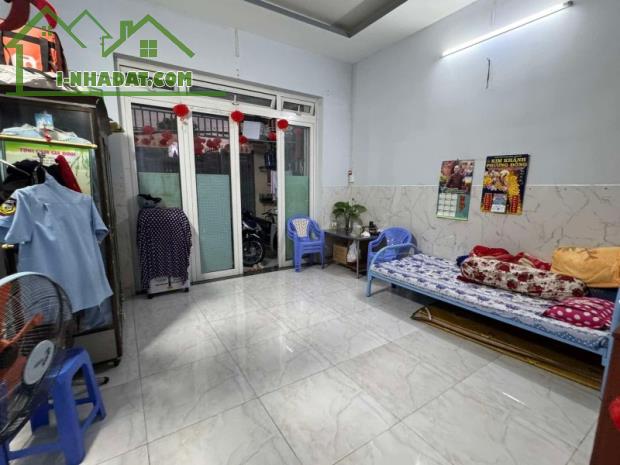 MT đường nhựa 24m đối diện khu Bàu Cát, dt 5.5x19 chỉ  12 tỷ 3 tl - 1