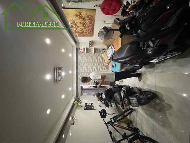 Bán nhà Bình Thạnh, 3.7×11, 3 tầng, gần Điện Biên Phủ, hẻm ba gác thông, 4.x tỷ - 1