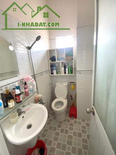 Nhà 3 Tầng, công năng vô đối, DTSd 96m2, Phường Cát Lái Q2, Giá chỉ 3ty hơn