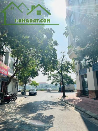 Bán đất phân lô Thạch Bàn – Diện tích 51m2- mặt tiền 5m- Giá bán 14.85tỷ.