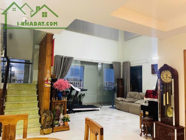 Penthouse đẹp 188m2 + sân vườn, 4PN + 4 toilet, DA Topaz Garden, cách Đầm Sen 500m, view - 4