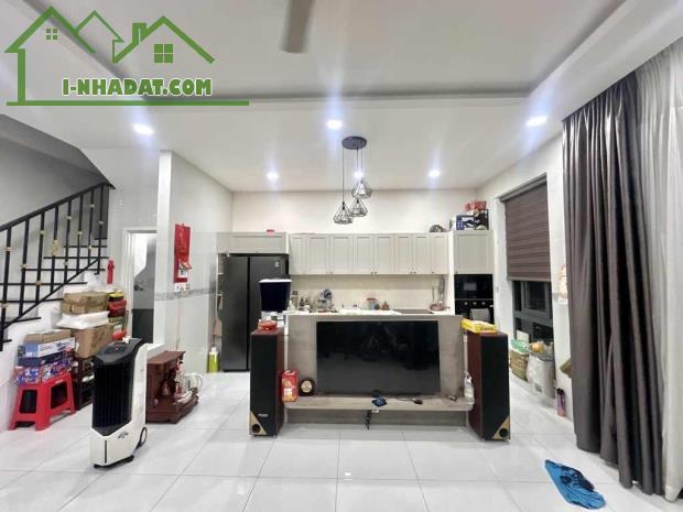 🏡 Bán nhà 4 tầng BTCT, 50m² (6x8m), 4PN, 3WC, sân thượng thoáng mát. - 2