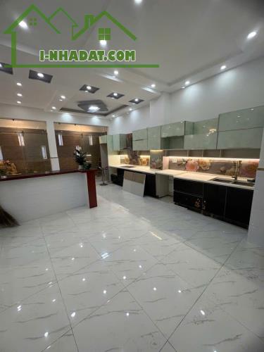 💚MẶT TIỀN ĐƯỜNG 3 TẦNG MỚI TOANH -NGANG KHỦNG 8.5M -102M2 Ở VÀ KINH DOANH ĐỈNH - 6TỶ6 TL - 3
