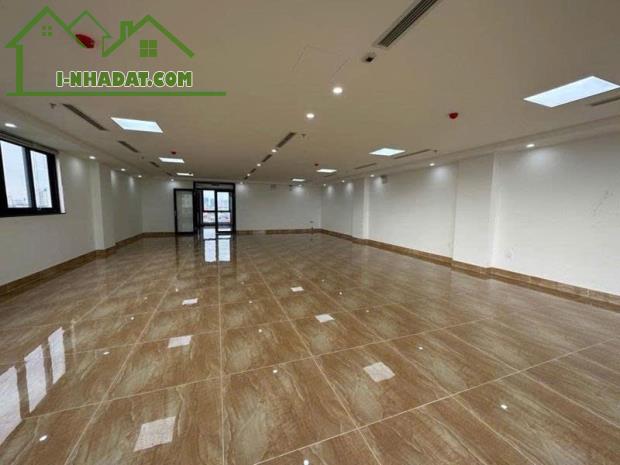 Bán gấp nhà mặt phố Bích Câu 160m2 9 tầng có hầm 3 thoáng cho thuê 200tr VIP Đống Đa - 2