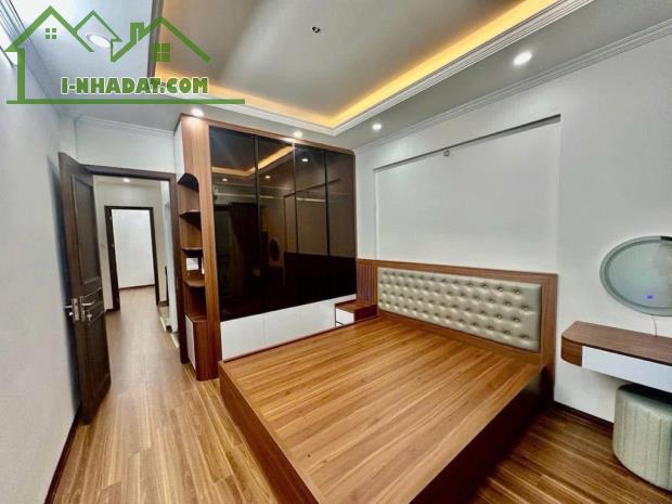 Bán nhà Hoàng Đạo Thành, Thanh Xuân 40m2, Nhà 4 Tầng, ô tô đỗ 7.9 Tỷ - 2