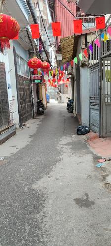 Lô góc - ngõ Quang Trung, ba gác tránh, ngõ thông, nhà đẹp, dt 30m2*5t,6,5 tỷ
