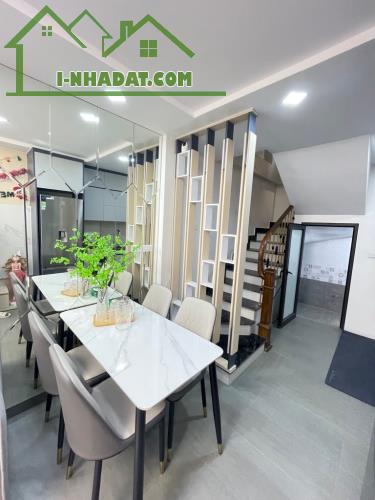 BÁN NHÀ 4 TẦNG, 32M2, PHỐ MINH KHAI, HAI BÀ TRƯNG - GIÁ 7.3 TỶ - SỔ ĐỎ CHÍNH CHỦ - 1