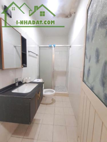 Bán nhà Đường Xô Viết Nghệ Tĩnh phường 21 có  2 mặt tiền hẻm 8M giá rẻ. - 5