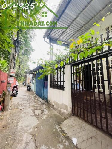 NHÀ BÌNH THẠNH CẤP4 67M2 NGANG 4M SHR HOÀN CÔNG ĐỦ GIÁ 3,5TỶ - 1