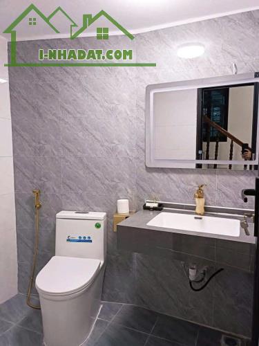 NHÀ ĐẸP - BẮC TỪ LIÊM- ĐƯỜNG Ô TÔ -DÂN XÂY - 35M² - 4 TẦNG - 5.3 TỶ(có TL) - 1
