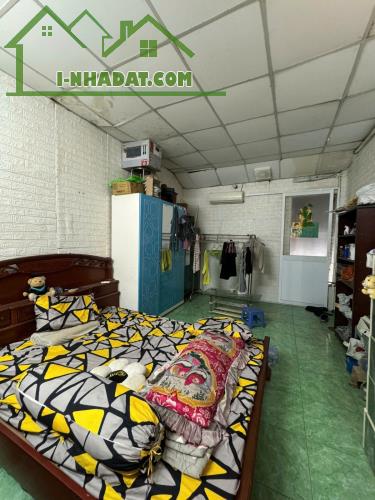 Bán mặt tiền Lê Quang Định phường 14 ngay chợ Bà chiểu Sổ A4 nở hậu.