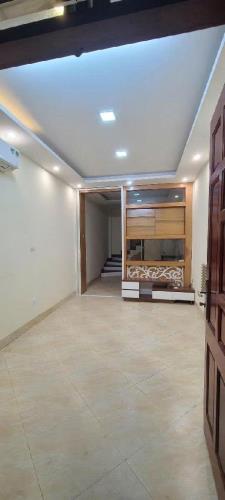 NHÀ ĐẸP TRẦN THÁI TÔNG, GẦN PHỐ, Ở NGAY, 5 TẦNG 4 NGỦ GIÁ 7 TỶ HƠN