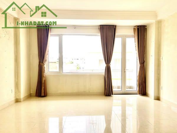 Nhà 4 tầng -Gần biển Mỹ Khê-Phạm Cự lượng - Giá chỉ 5,9 tỷ . - 3